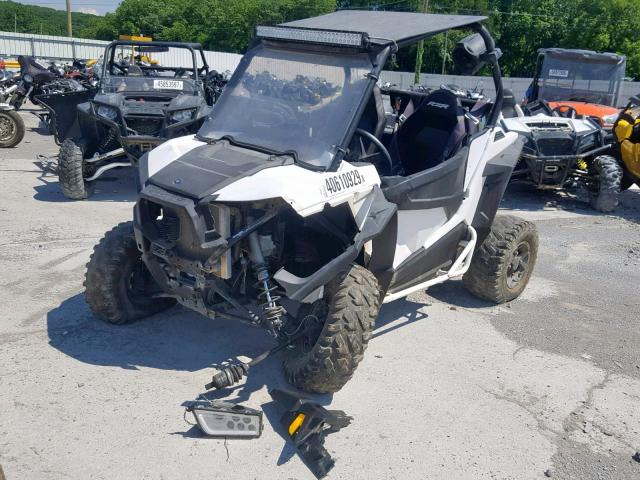 3NSVBA870JH208909 - 2018 POLARIS RZR S 900 WHITE photo 2