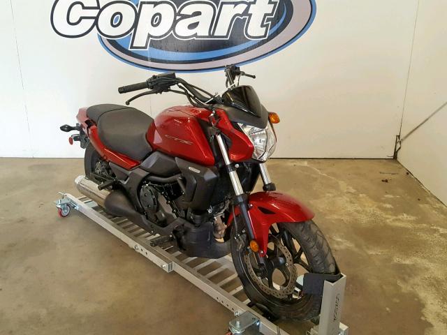 JH2RC6808EK000966 - 2014 HONDA CTX700 N RED photo 1