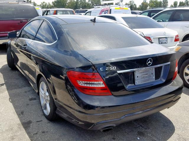 WDDGJ4HB1CF931400 - 2012 MERCEDES-BENZ C 250 BLACK photo 3