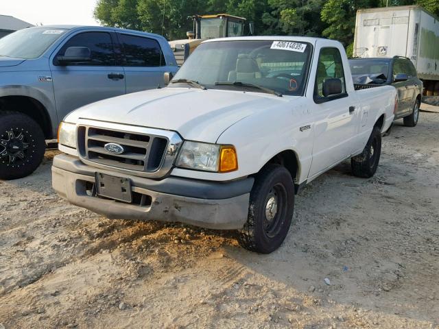 1FTYR10DX4PB43861 - 2004 FORD RANGER WHITE photo 2