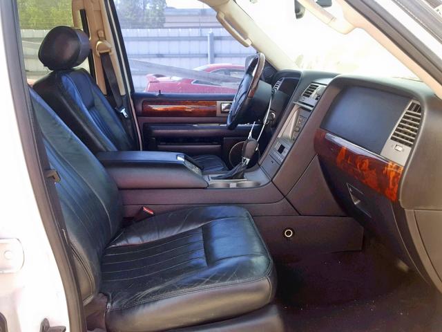 5LMFU27RX3LJ39420 - 2003 LINCOLN NAVIGATOR 白色 照片 5