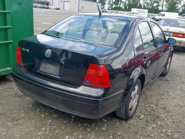 3VWSA29M2YM124378 - 2000 VOLKSWAGEN JETTA GLS BLACK photo 4