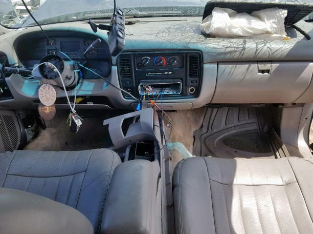 1G1BL52P7SR150279 - 1995 CHEVROLET CAPRICE / BLUE photo 9