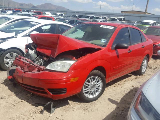 1FAHP34N37W347258 - 2007 FORD FOCUS ZX4 RED photo 2