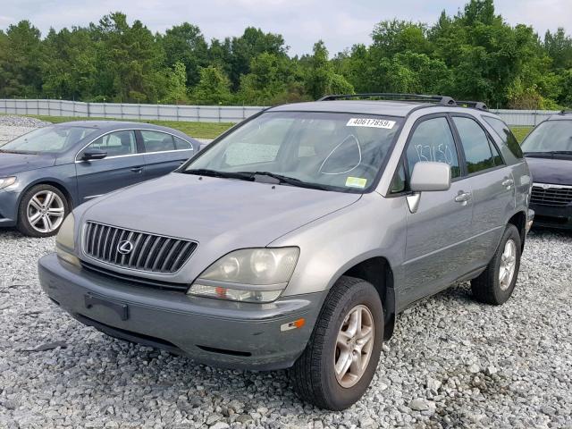 JT6HF10U3Y0119304 - 2000 LEXUS RX 300 GRAY photo 2