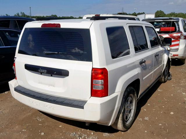 1J4NT2GA3AD504036 - 2010 JEEP PATRIOT SP WHITE photo 4