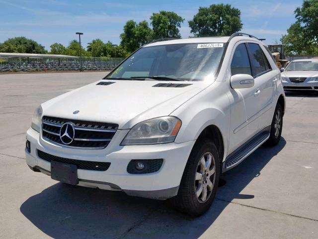 4JGBB86E37A212363 - 2007 MERCEDES-BENZ ML 350 WHITE photo 2