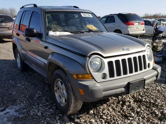 1J4GL58556W146266 - 2006 JEEP LIBERTY LI GOLD photo 1