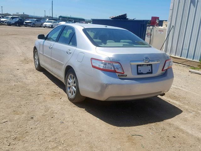 4T1BB3EK5AU117660 - 2010 TOYOTA CAMRY HYBR SILVER photo 3