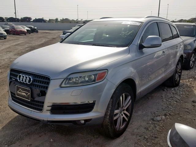 WA1AV74L27D008567 - 2007 AUDI Q7 4.2 QUA SILVER photo 2