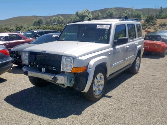 1J8HG58N96C303094 - 2006 JEEP COMMANDER SILVER photo 2