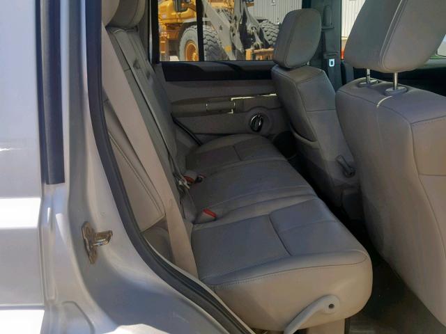 1J8HG58N96C303094 - 2006 JEEP COMMANDER SILVER photo 6