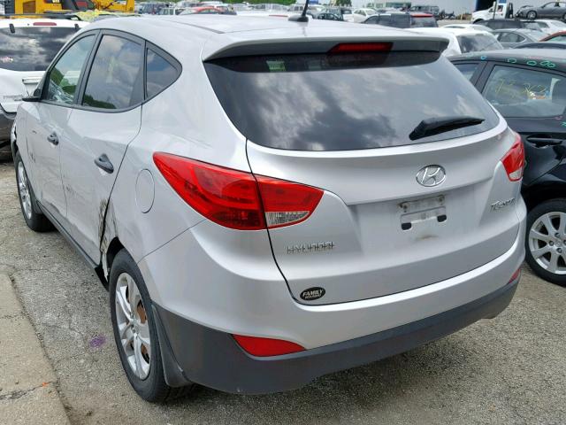 KM8JT3AB2CU436726 - 2012 HYUNDAI TUCSON GL SILVER photo 3