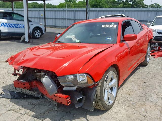 2C3CDXHG1EH141291 - 2014 DODGE CHARGER SX RED photo 2