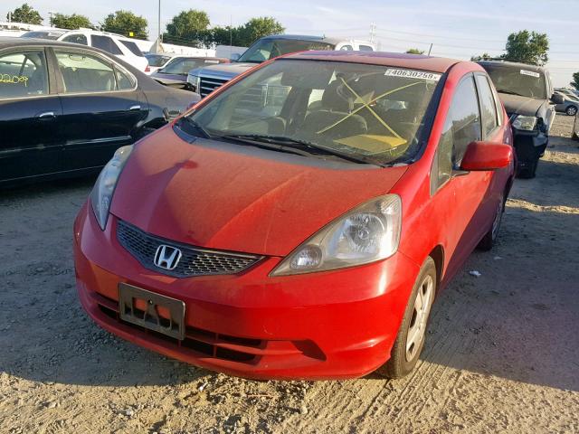 JHMGE8H34DC054191 - 2013 HONDA FIT RED photo 2