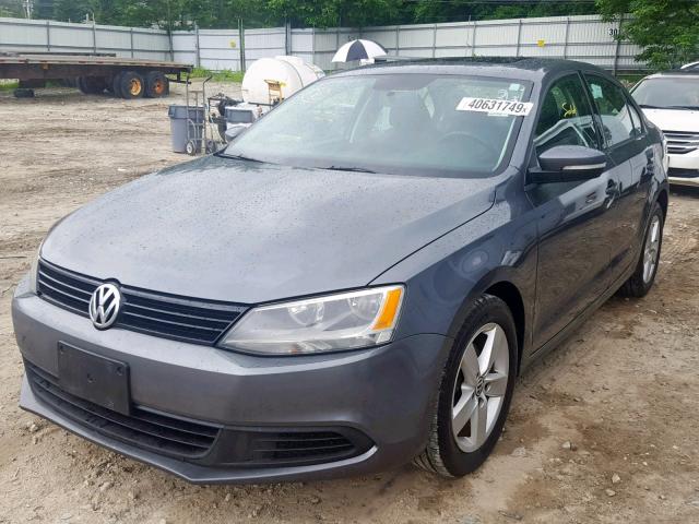 3VW3L7AJ1CM040753 - 2012 VOLKSWAGEN JETTA TDI GRAY photo 2