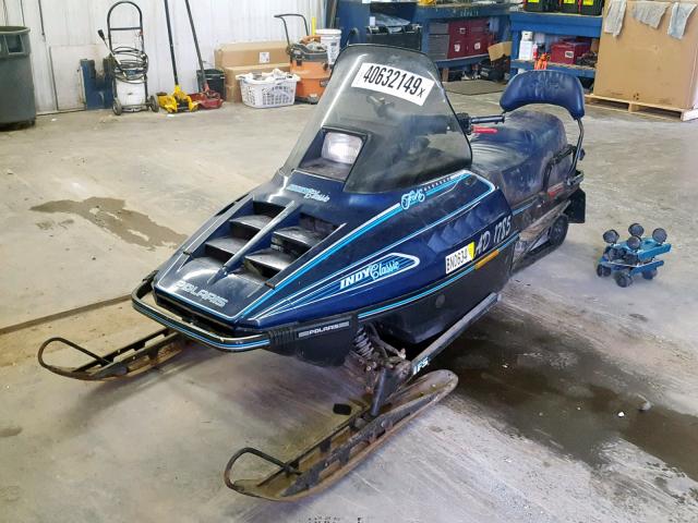 1923804 - 1992 POLARIS SNOWMOBILE BLUE photo 2