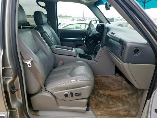 3GKEC16Z83G221293 - 2003 GMC YUKON XL C TAN photo 5