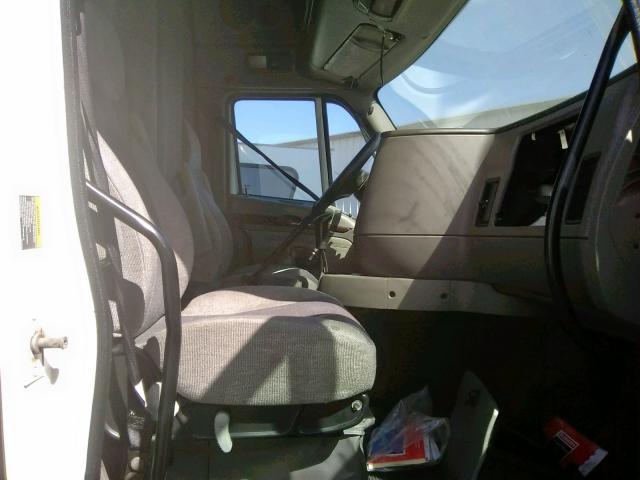 1XKFD49XXDJ348611 - 2013 KENWORTH CONSTRUCTI WHITE photo 5