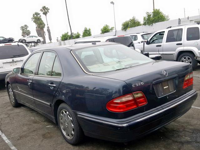 WDBJF65J01B210237 - 2001 MERCEDES-BENZ E 320 BLUE photo 3