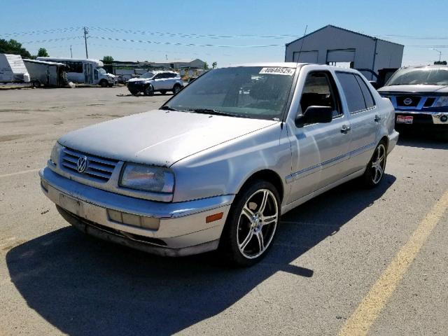 3VWRA81H1XM214894 - 1999 VOLKSWAGEN JETTA GL SILVER photo 2