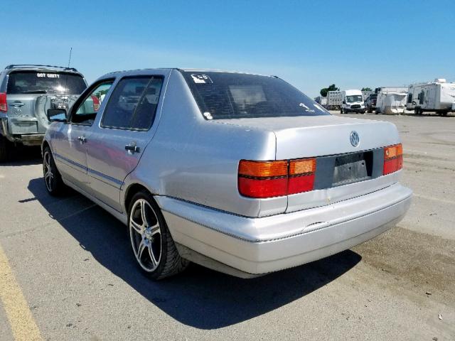 3VWRA81H1XM214894 - 1999 VOLKSWAGEN JETTA GL SILVER photo 3