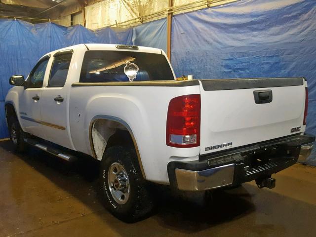 1GTHC23K07F546081 - 2007 GMC SIERRA C25 WHITE photo 3