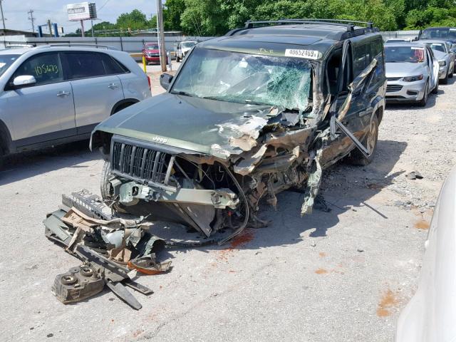 1J8HG48K47C553330 - 2007 JEEP COMMANDER GREEN photo 2