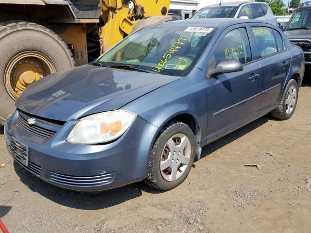 1G1AK52F657663075 - 2005 CHEVROLET COBALT BLUE photo 2