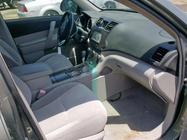 JTEES41A482081515 - 2008 TOYOTA HIGHLANDER GRAY photo 5