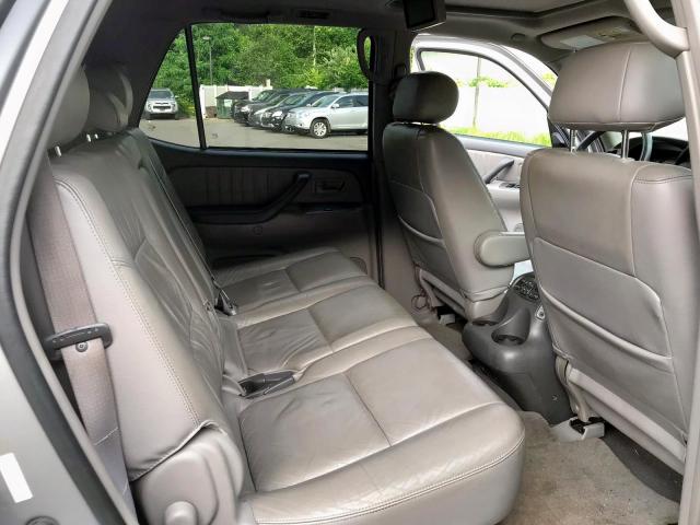 5TDBT48A63S185645 - 2003 TOYOTA SEQUOIA LI GRAY photo 8