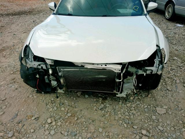 JF1ZNAA19D2709810 - 2013 TOYOTA SCION FR-S WHITE photo 9