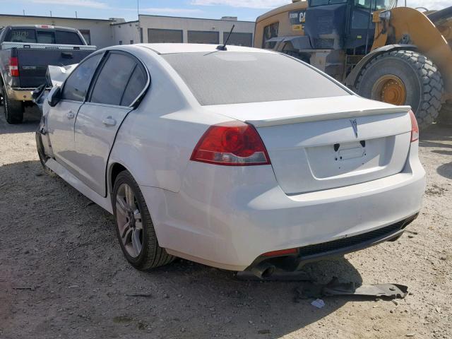 6G2ER577X8L136200 - 2008 PONTIAC G8 WHITE photo 3