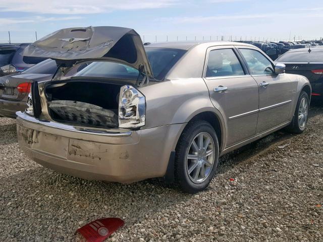 2C3LK33V79H504803 - 2009 CHRYSLER 300 LIMITE GOLD photo 4