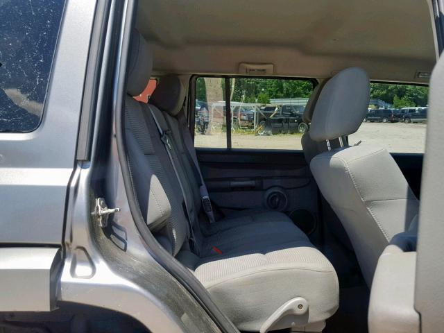 1J8HG48K47C685715 - 2007 JEEP COMMANDER GRAY photo 6