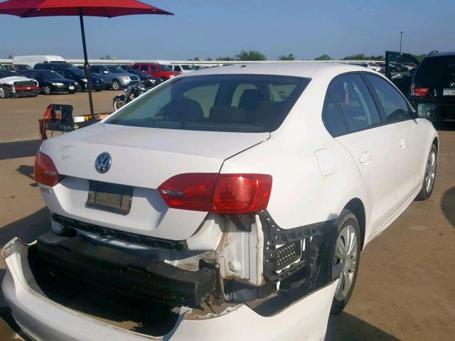 3VW2K7AJ1DM373082 - 2013 VOLKSWAGEN JETTA BASE WHITE photo 4