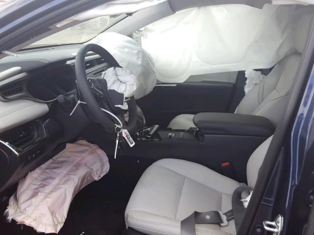 4T1BK1EB1JU278687 - 2018 TOYOTA AVALON XLE BLUE photo 5