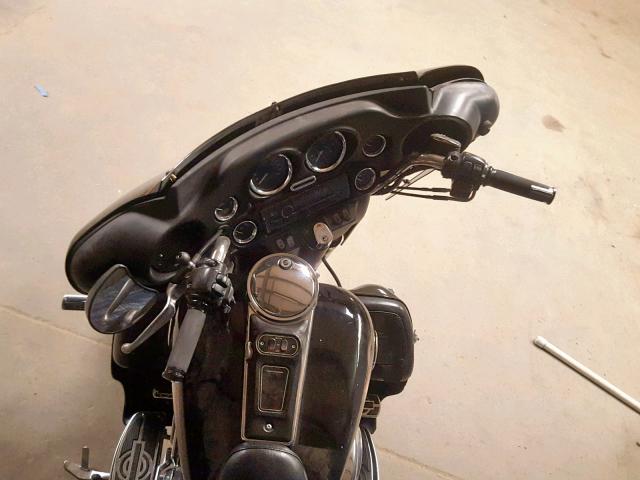 1HD1FCW131Y640192 - 2001 HARLEY-DAVIDSON FLHTCUI BLACK photo 5