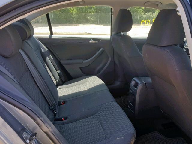 3VW2K7AJ9CM401841 - 2012 VOLKSWAGEN JETTA BASE GRAY photo 6