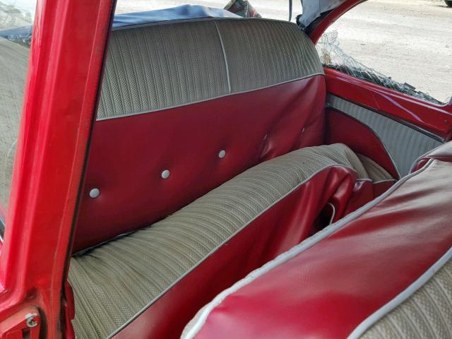 M6AV100110 - 1956 FORD FAIRLANE RED photo 6