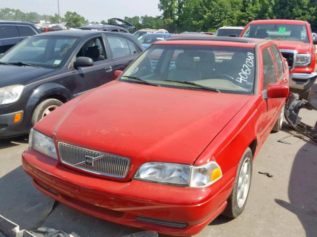 YV1LS5677W2473443 - 1998 VOLVO S70 GLT RED photo 2