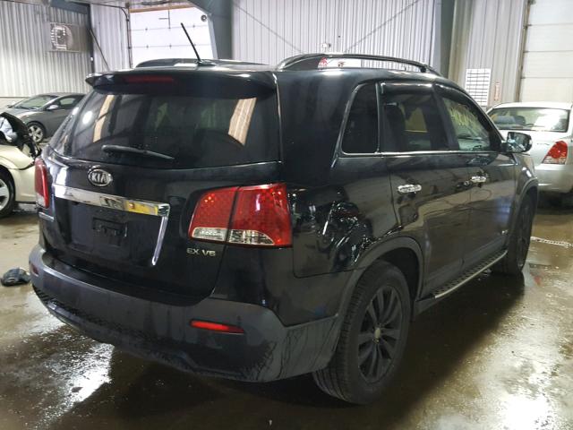 5XYKUDA21BG182938 - 2011 KIA SORENTO EX BLACK photo 4