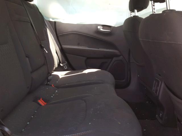 3C4NJDAB7JT366777 - 2018 JEEP COMPASS SP თეთრი ფოტო 6