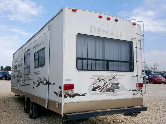 47CTD1N237P617040 - 2007 DUTC DENALI WHITE photo 3