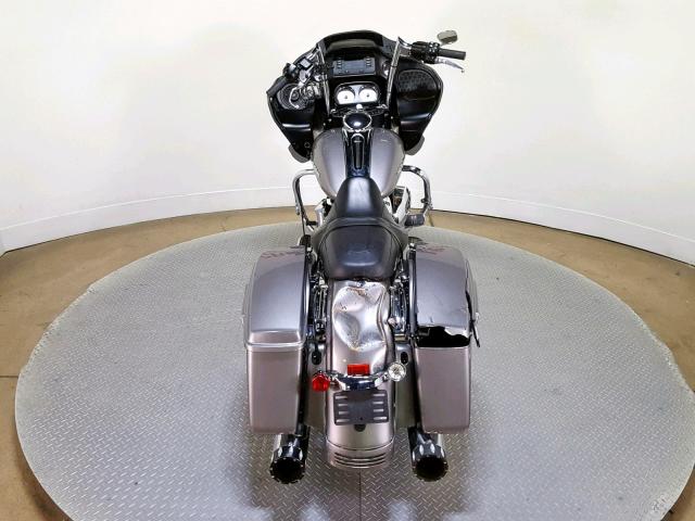 1HD1KHC15HB656419 - 2017 HARLEY-DAVIDSON FLTRX ROAD SILVER photo 9