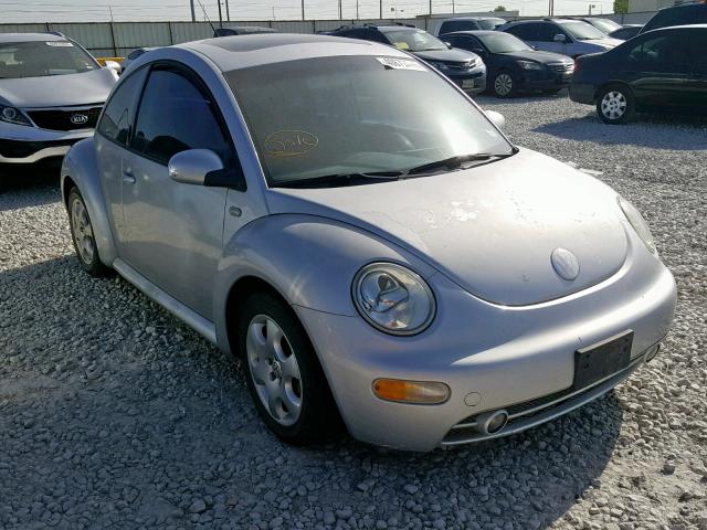 3VWCP21C82M442907 - 2002 VOLKSWAGEN NEW BEETLE Արծաթագույն լուսանկար 1