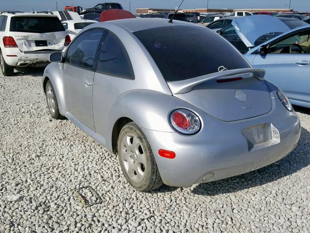3VWCP21C82M442907 - 2002 VOLKSWAGEN NEW BEETLE Արծաթագույն լուսանկար 3