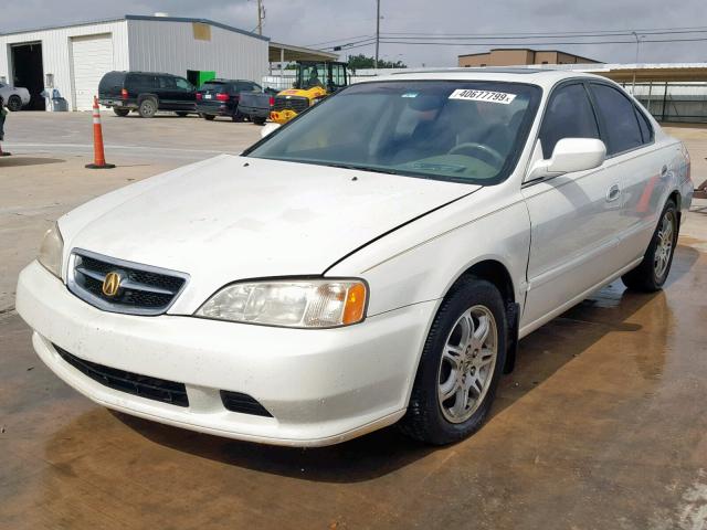 19UUA5661YA029313 - 2000 ACURA 3.2TL WHITE photo 2