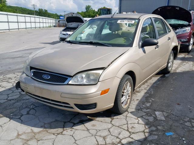 1FAFP34N27W280613 - 2007 FORD FOCUS ZX4 GOLD photo 2