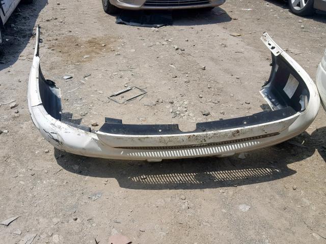 1G4HP54K31U278064 - 2001 BUICK LESABRE CU WHITE photo 9